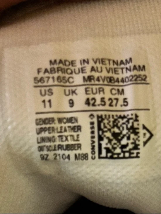 Converse High-Top Lugged Sole Sneakers - White - Picture 9 of 9